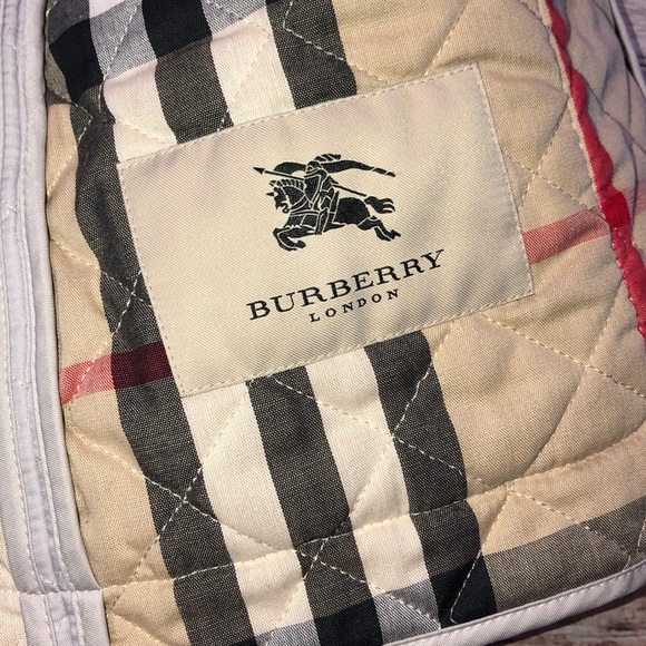 Burberry Gray Diamond Quilted Zip Jacket Size S - Picture 4 of 7